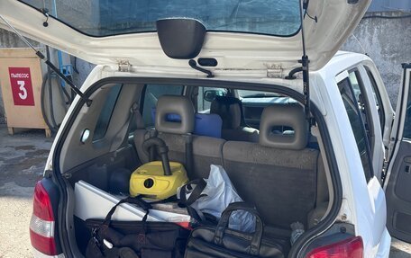 Mazda Demio III (DE), 2001 год, 360 000 рублей, 13 фотография
