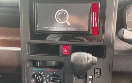 Toyota Tank I, 2017 год, 885 000 рублей, 13 фотография
