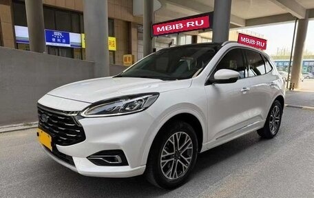 Ford Escape, 2021 год, 1 820 100 рублей, 1 фотография
