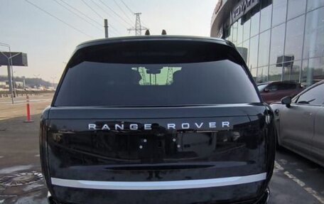 Land Rover Range Rover IV рестайлинг, 2023 год, 13 800 000 рублей, 5 фотография