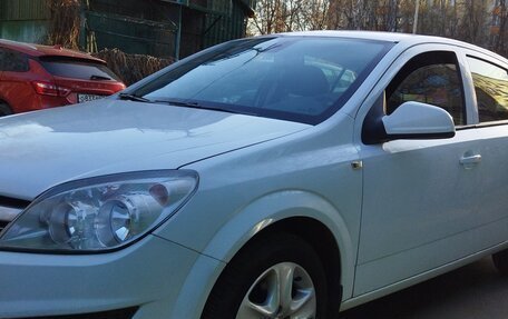 Opel Astra H, 2012 год, 750 000 рублей, 3 фотография
