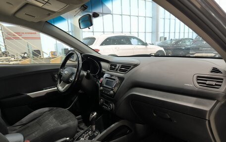 KIA Rio III рестайлинг, 2013 год, 750 000 рублей, 13 фотография