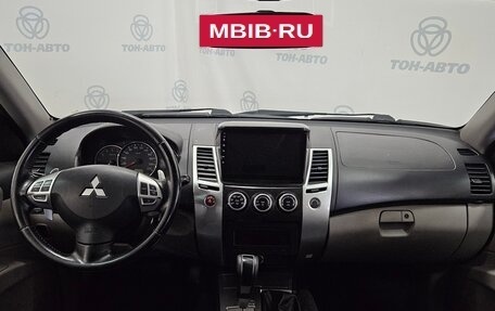 Mitsubishi Pajero Sport II рестайлинг, 2013 год, 1 778 000 рублей, 12 фотография