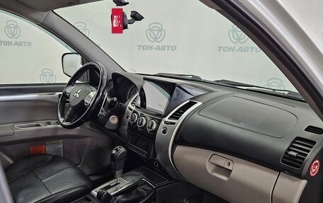 Mitsubishi Pajero Sport II рестайлинг, 2013 год, 1 778 000 рублей, 13 фотография