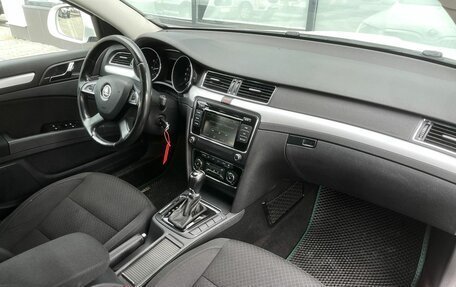 Skoda Superb III рестайлинг, 2013 год, 1 125 000 рублей, 11 фотография