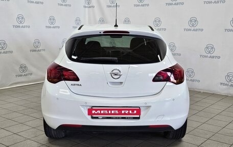 Opel Astra J, 2011 год, 657 000 рублей, 6 фотография
