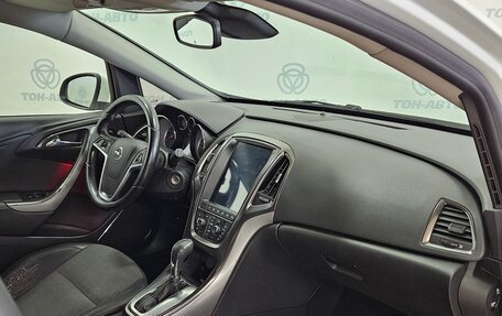 Opel Astra J, 2011 год, 657 000 рублей, 13 фотография