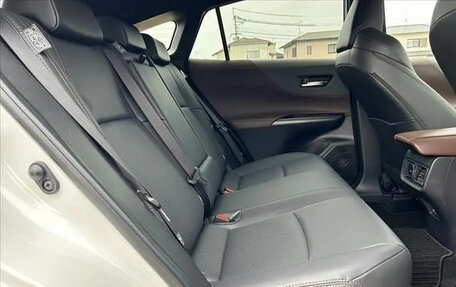 Toyota Harrier, 2021 год, 2 546 000 рублей, 20 фотография