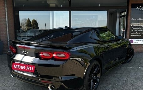 Chevrolet Camaro VI, 2022 год, 3 250 000 рублей, 4 фотография