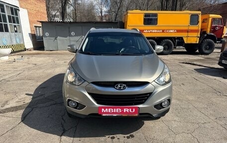 Hyundai ix35 I рестайлинг, 2010 год, 950 000 рублей, 2 фотография