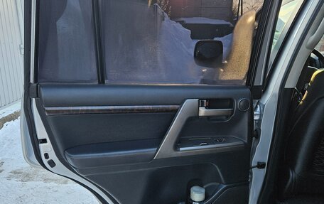 Toyota Land Cruiser 200, 2011 год, 3 700 000 рублей, 12 фотография
