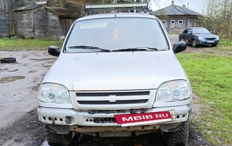 Chevrolet Niva I рестайлинг, 2004 год, 250 000 рублей, 3 фотография