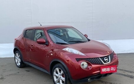 Nissan Juke II, 2012 год, 930 000 рублей, 3 фотография