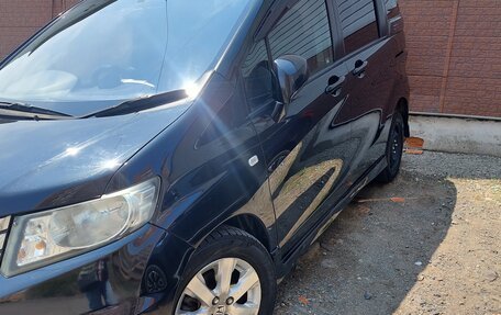 Honda Freed I, 2010 год, 915 000 рублей, 1 фотография