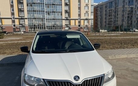 Skoda Rapid I, 2016 год, 990 000 рублей, 2 фотография
