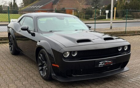Dodge Challenger III рестайлинг 2, 2022 год, 9 440 000 рублей, 3 фотография