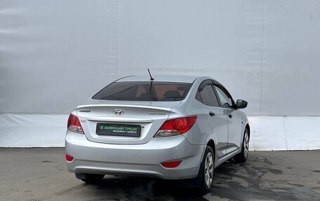 Hyundai Solaris II рестайлинг, 2011 год, 715 000 рублей, 5 фотография