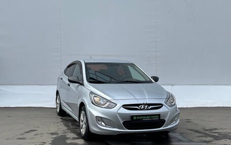Hyundai Solaris II рестайлинг, 2011 год, 715 000 рублей, 3 фотография