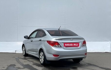 Hyundai Solaris II рестайлинг, 2011 год, 715 000 рублей, 7 фотография