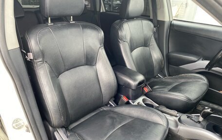 Mitsubishi Outlander III рестайлинг 3, 2012 год, 990 000 рублей, 10 фотография