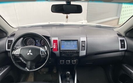 Mitsubishi Outlander III рестайлинг 3, 2012 год, 990 000 рублей, 12 фотография