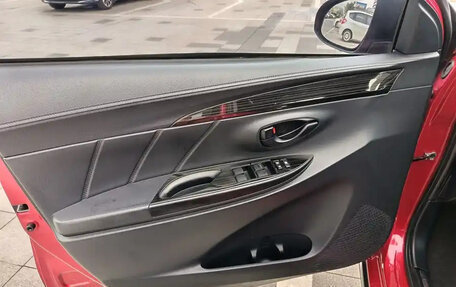 Toyota Yaris XP150 рестайлинг, 2022 год, 1 167 000 рублей, 19 фотография