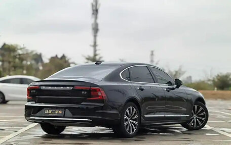 Volvo S90 II рестайлинг, 2021 год, 2 702 577 рублей, 3 фотография