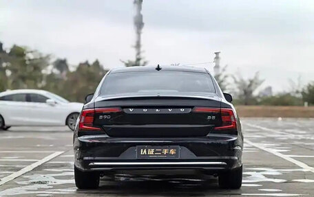 Volvo S90 II рестайлинг, 2021 год, 2 702 577 рублей, 4 фотография