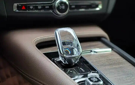 Volvo S90 II рестайлинг, 2021 год, 2 702 577 рублей, 13 фотография