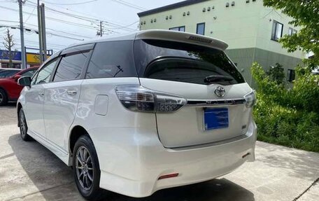 Toyota Wish II, 2017 год, 1 434 000 рублей, 3 фотография