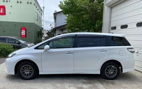 Toyota Wish II, 2017 год, 1 434 000 рублей, 2 фотография