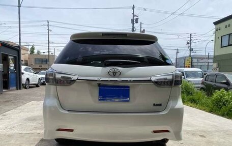 Toyota Wish II, 2017 год, 1 434 000 рублей, 4 фотография