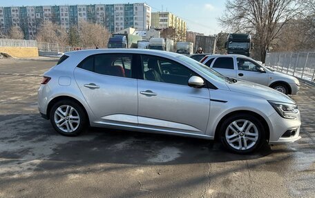 Renault Megane IV, 2018 год, 1 550 000 рублей, 14 фотография