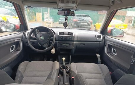 Skoda Fabia II, 2009 год, 500 000 рублей, 5 фотография