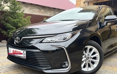 Toyota Corolla, 2019 год, 2 400 000 рублей, 2 фотография