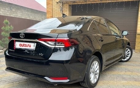 Toyota Corolla, 2019 год, 2 400 000 рублей, 4 фотография