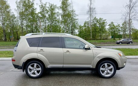 Mitsubishi Outlander III рестайлинг 3, 2008 год, 1 050 000 рублей, 5 фотография