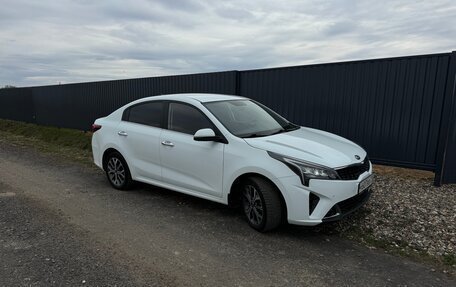 KIA Rio IV, 2020 год, 1 560 000 рублей, 1 фотография