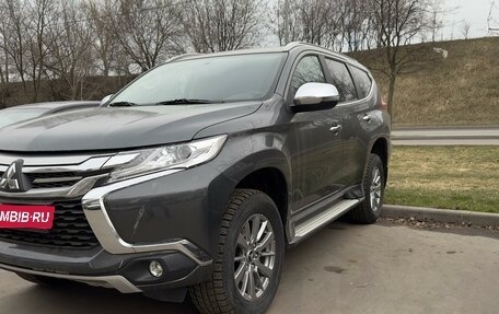 Mitsubishi Pajero Sport III рестайлинг, 2019 год, 2 470 000 рублей, 1 фотография