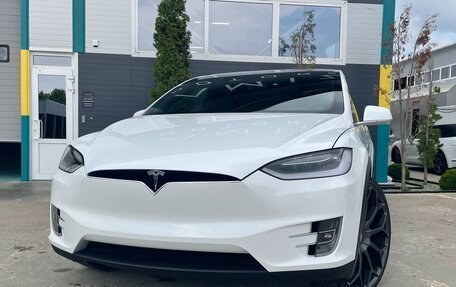 Tesla Model X I, 2018 год, 5 600 000 рублей, 5 фотография