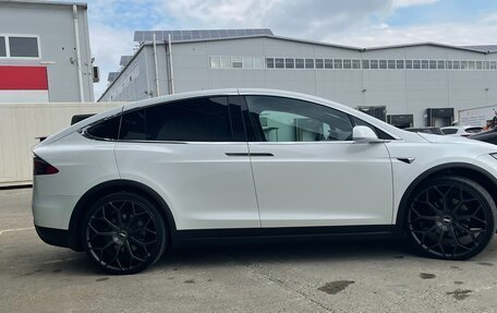 Tesla Model X I, 2018 год, 5 600 000 рублей, 8 фотография