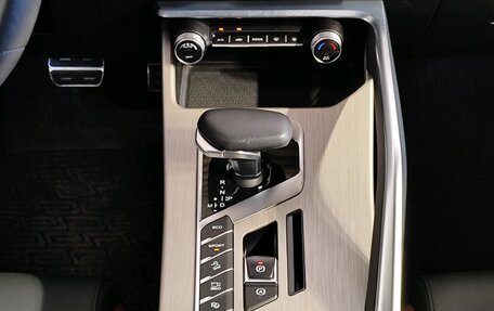 Geely Coolray I, 2023 год, 1 979 000 рублей, 10 фотография
