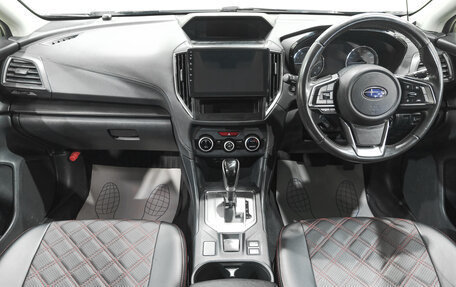Subaru XV II, 2019 год, 1 989 000 рублей, 15 фотография