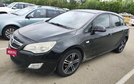 Opel Astra J, 2010 год, 590 000 рублей, 3 фотография