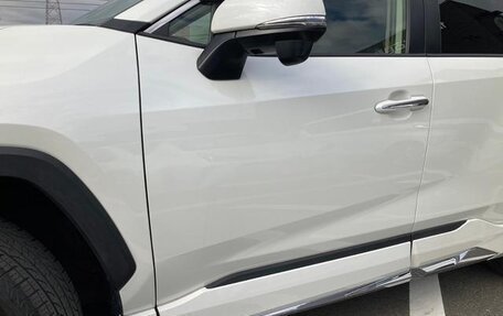 Toyota RAV4, 2022 год, 2 169 000 рублей, 5 фотография