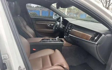 Volvo S90 II рестайлинг, 2021 год, 2 900 977 рублей, 10 фотография