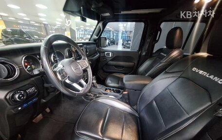 Jeep Wrangler, 2022 год, 4 060 000 рублей, 15 фотография