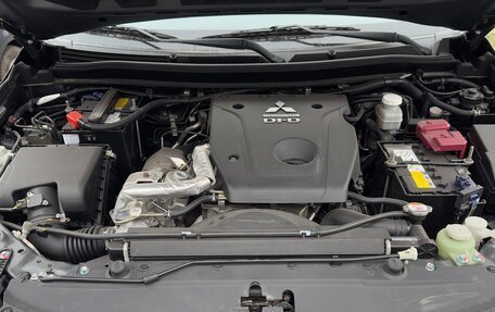 Mitsubishi Pajero Sport III рестайлинг, 2019 год, 2 470 000 рублей, 17 фотография