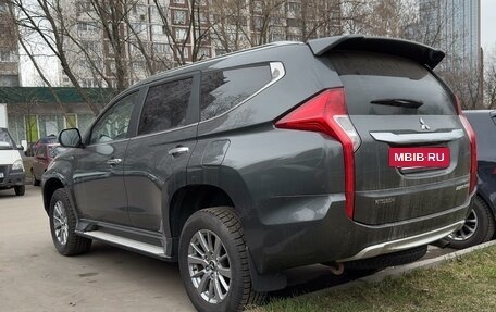 Mitsubishi Pajero Sport III рестайлинг, 2019 год, 2 470 000 рублей, 4 фотография