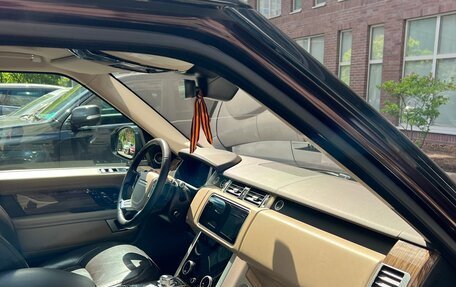 Land Rover Range Rover IV рестайлинг, 2018 год, 10 000 000 рублей, 5 фотография